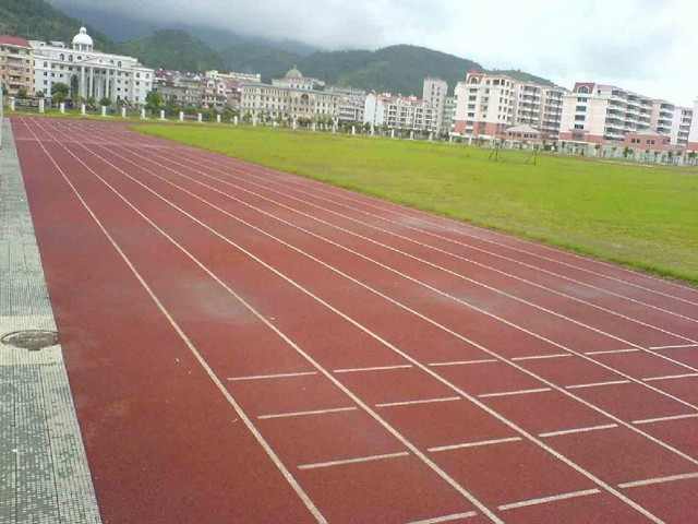 橡膠跑道怎樣才能分析質量標準? 橡膠跑道怎樣才能分析質量標準?